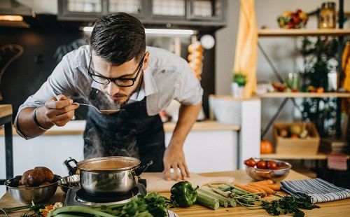 Calientar la comida y mantener fríos los alimentos es lo que te